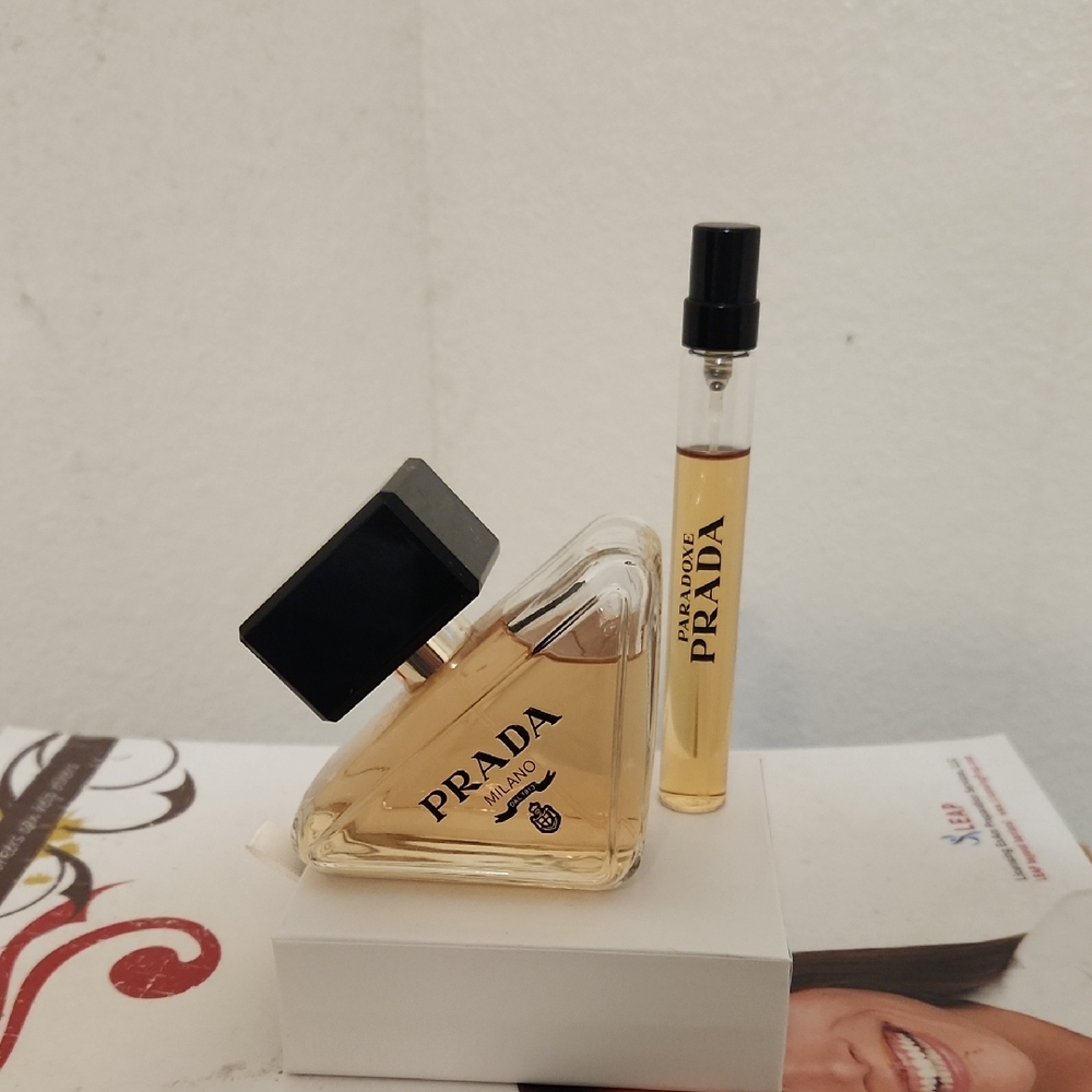 Prada Paradoxe Eau De Parfum 1.7 w/ Travel Size Perfume
